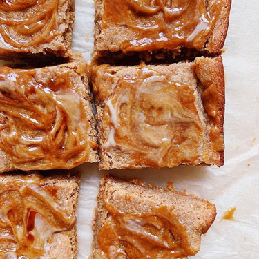 Date Tahini Cake Batter Blondies