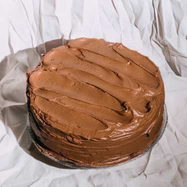 Chocolate Butter Cream Frosting // Refined Sugar Free
